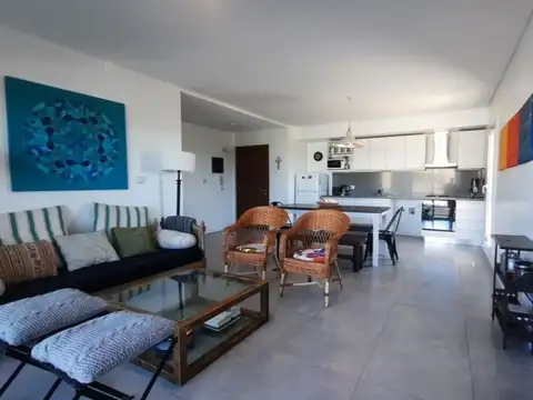 Departamento 3 ambientes con 2 baños