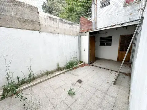 Depto Tipo Casa en Venta 26 años