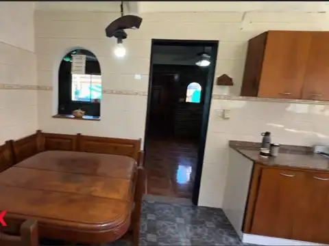 Muy Buena casa en el centro de Garin