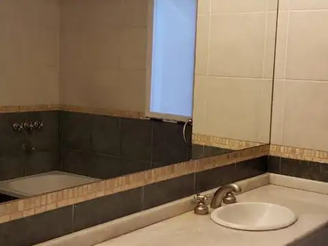 Casa con parque-piscina en Solar del Bosque, Canning -APTO CREDITO
