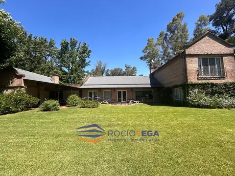 Casa en Alquiler de 3 dormitorios