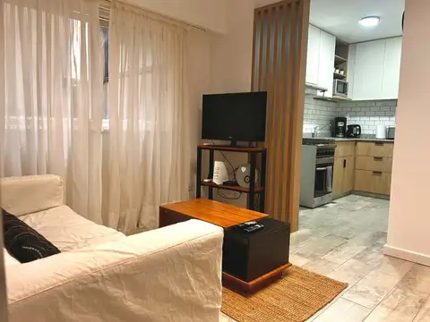Depto 2 ambientes en PALERMO Hollywood reciclado