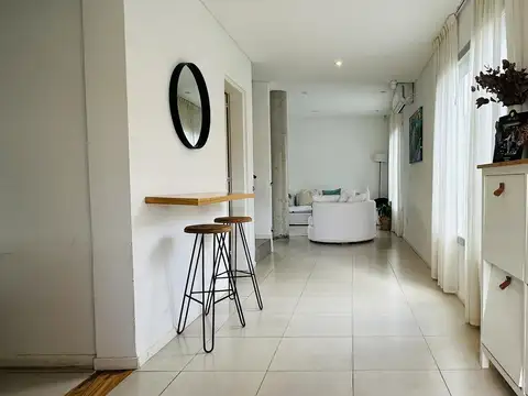 Casa en Venta en Pilar del Este - Santa Guadalupe, USD 280.000