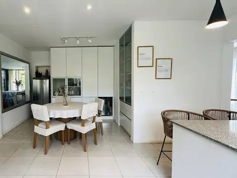 Casa en Venta en Pilar del Este - Santa Guadalupe, USD 280.000