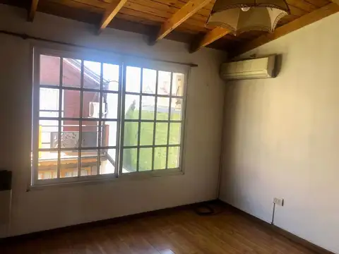 Depto Tipo Casa en Venta 21 años