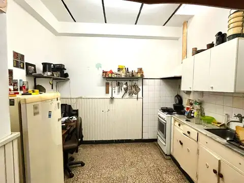 Pasillo Único  NO PH - Dos dormitorios - Crespo 500