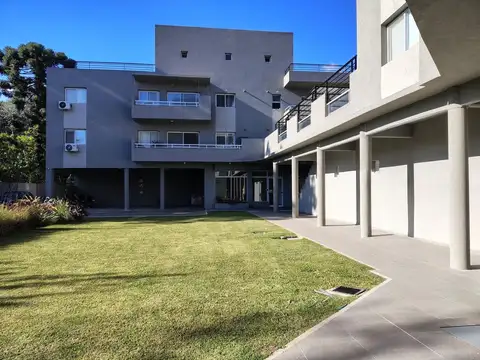 Departamento muy buen acceso