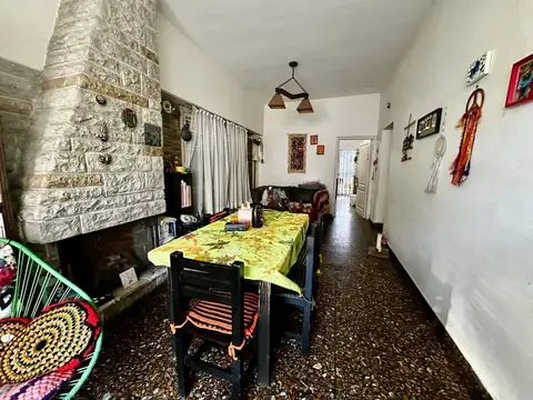 Depto Tipo Casa en Venta de 4 ambientes