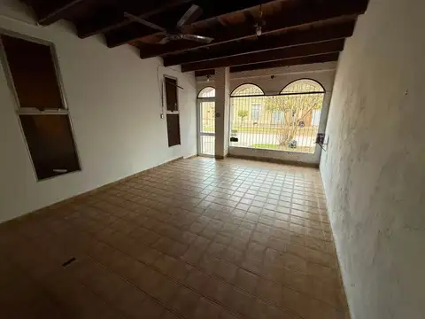 Local en Alquiler en Lehmann, $ 300.000