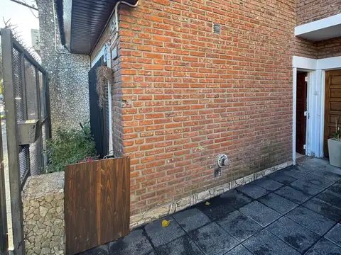 Depto Tipo Casa en Venta de 5 ambientes