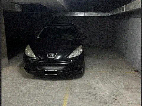 Cochera en Alquiler Fija