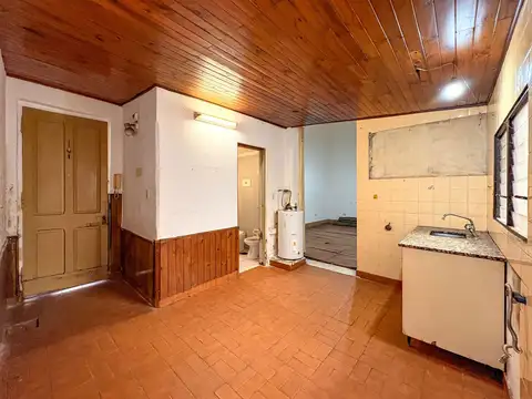 Depto Tipo Casa 2 ambientes con 1 baño