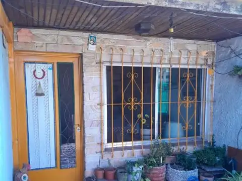 Avenida Hipólito Yrigoyen 3100