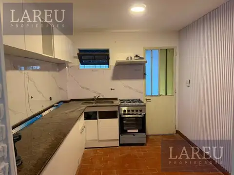 Casa 4 ambientes con 1 baño