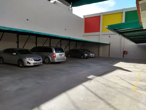 ¡¡ OPRTUNIDAD !!!! RIO DE JANEIRO AL 700 COCHERA FIJA  CUBIERTA 1° Y  2° SUBSUELO RAMPA MUY COMODA