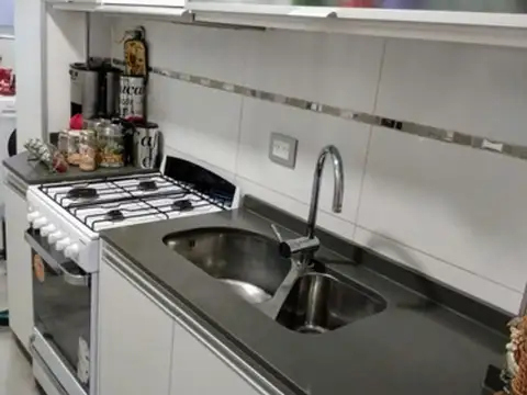 Departamento en Venta en Plaza Colon, USD 125.000