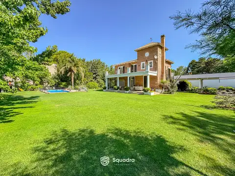 Casa 6 ambientes con 3 baños