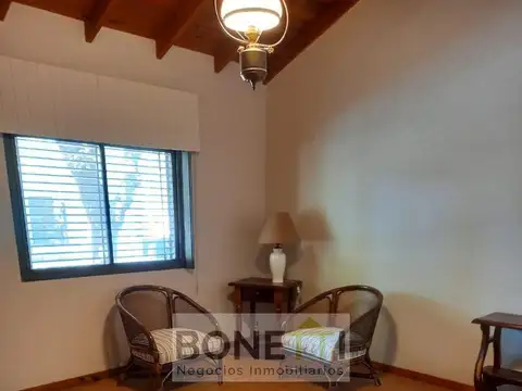 Depto Tipo Casa en Venta de 4 ambientes