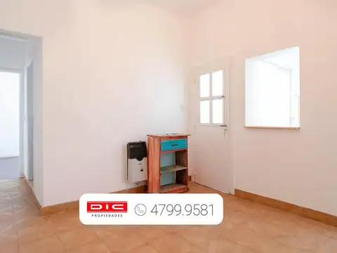 Departamento 2 ambientes con patio en  Olivos