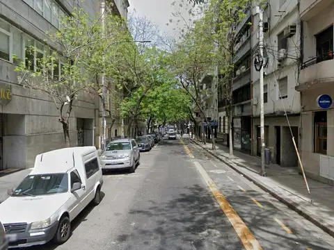 Avenida Córdoba y Junín