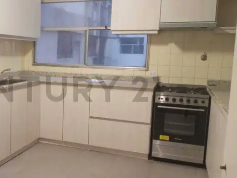 ALQUILER DEPARTAMENTO 4 AMBIENTES CON DEPENDENCIA