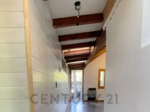 Callejón de Bello 1000, Piso 0