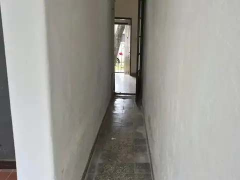 Casa de tres ambientes en el centro de la plata