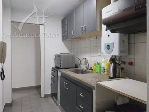 Gato Y Mancha 2000, Piso 2