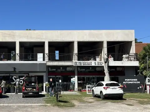 Oficina en Venta al Norte