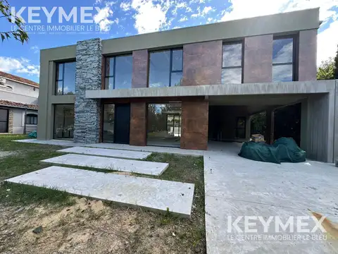 Casa en Venta en El Lauquen, USD 520.000