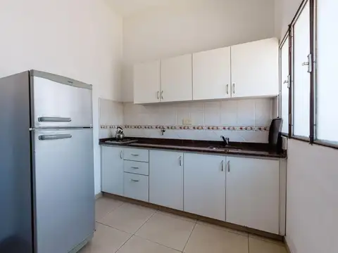 Local comercial en alquiler de cocheria zona sur regimiento 11