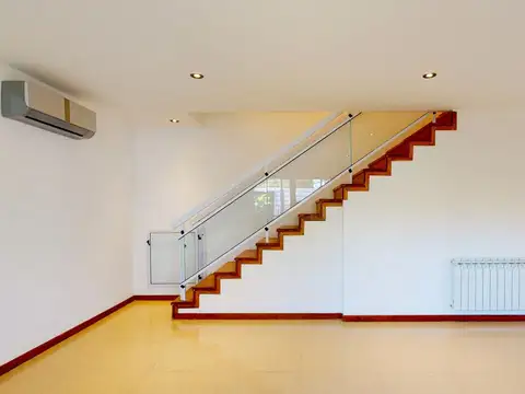 Casa en Venta en City Bell, USD 120.000