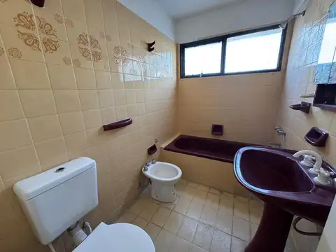 Departamento dos ambientes con balcón