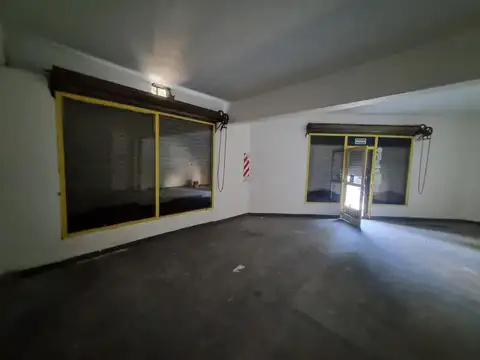 Local en Alquiler 40 años