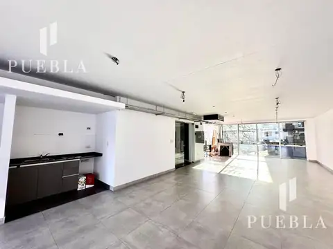 Oficina en alquiler en Parque Patricios.