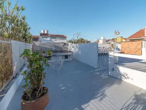 Depto Tipo Casa en Venta al Suroeste