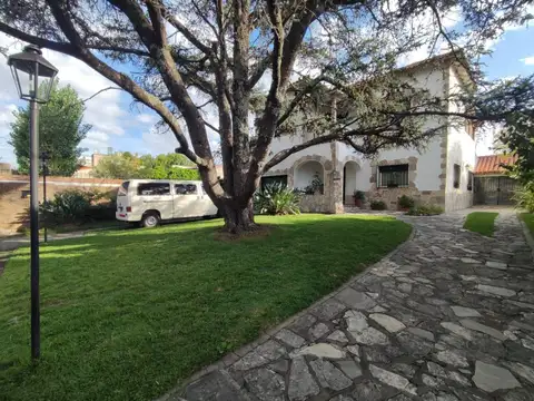 Casa en Venta en Bernal Oeste, USD 250.000