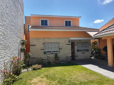 Casa en Venta de 4 dormitorios