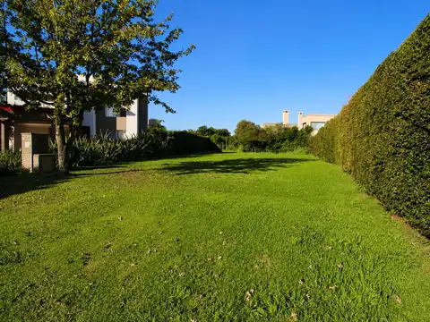 Terreno en Venta en Ayres Plaza, USD 200.000