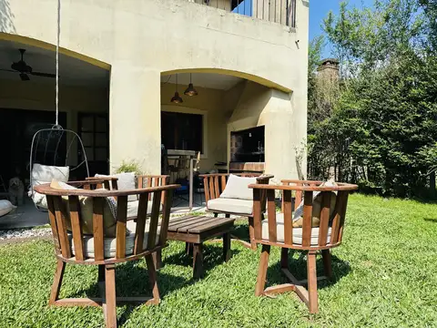 Casa en Venta y Alquiler, 5 Ambientes, en Barrio Santa Silvina, Pilar, GBA Norte