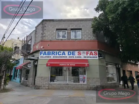 EN VENTA LOCAL CON VIVIENDA Y DEPOSITO