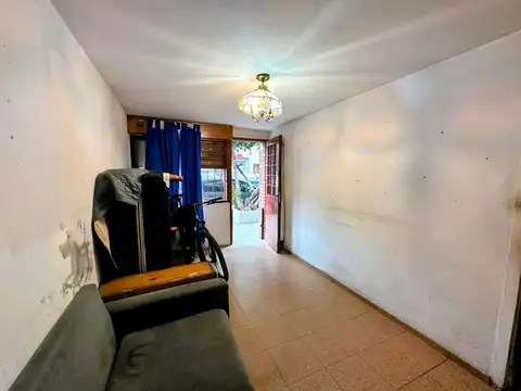 Depto Tipo Casa en Venta de 3 ambientes