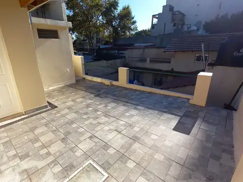 Depto Tipo Casa en Alquiler 15 años