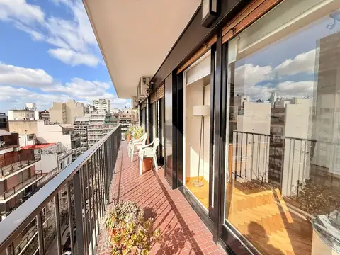 VENTA PISO ALTO 5 AMB C/BALCON Y COCHERA CABALLITO