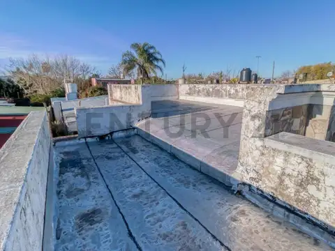 OPORTUNIDAD CASA A REFACCIONAR ENSENADA