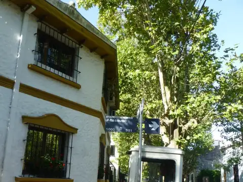 Oficina 6 ambientes con 3 baños