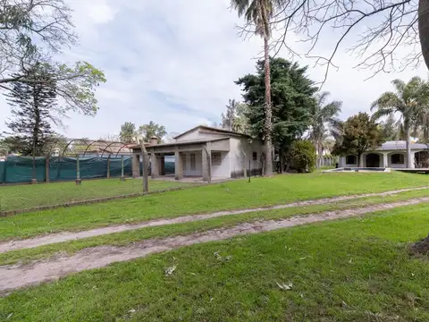 VENTA CASA QUINTA EN SAUCE VIEJO
