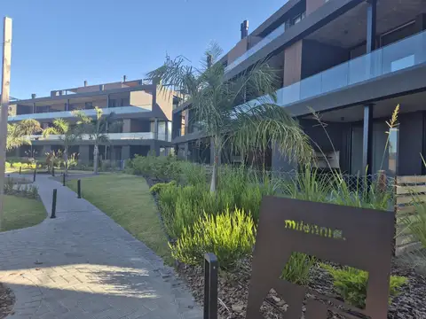 Departamento en Alquiler con Jardín en Milennia - Nordelta