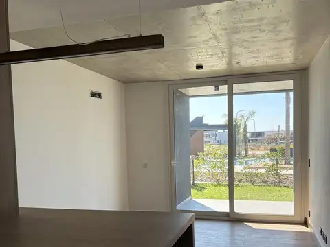 Departamento en Alquiler con 1 cocheras