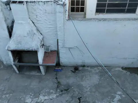Depto Tipo Casa 3 ambientes con 1 baño